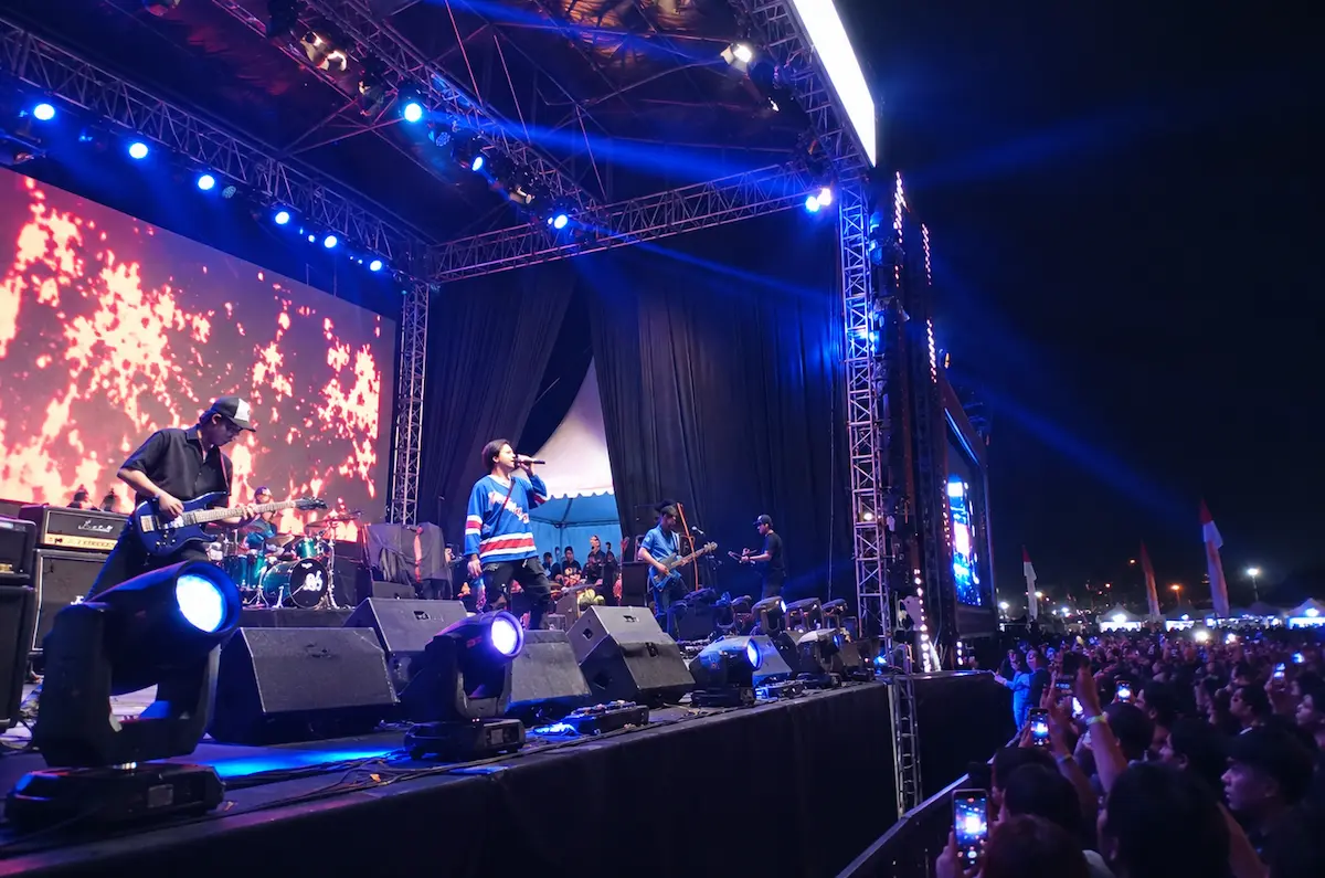 Ilustrasi konser musik di Batam yang memerlukan perlindungan asuransi event